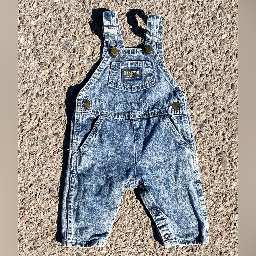 OshKosh B’Gosh Vestbak Vtg 1980s Acid Wash Bib Overalls Kids Size (3/6M)